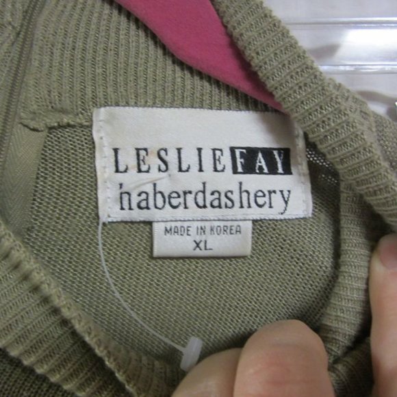 VTG LESLIE FAY HABERDASHERY, SHORT SLEEVED SWEATER, SAGE GREEN, XL, SOFT MATERIA - Picture 4 of 6